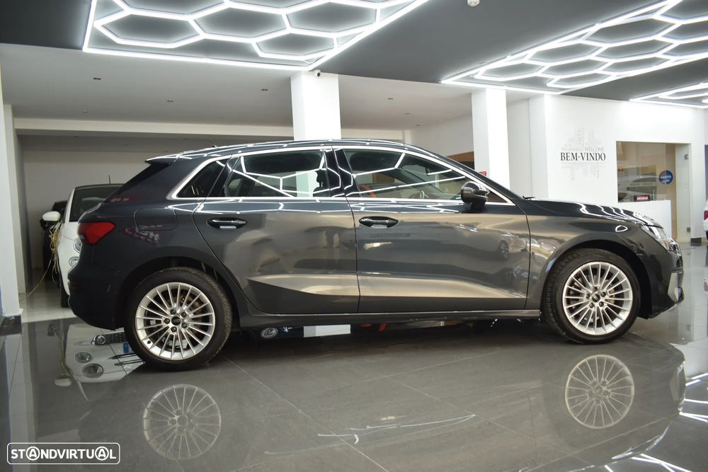 Audi A3 Sportback - 3