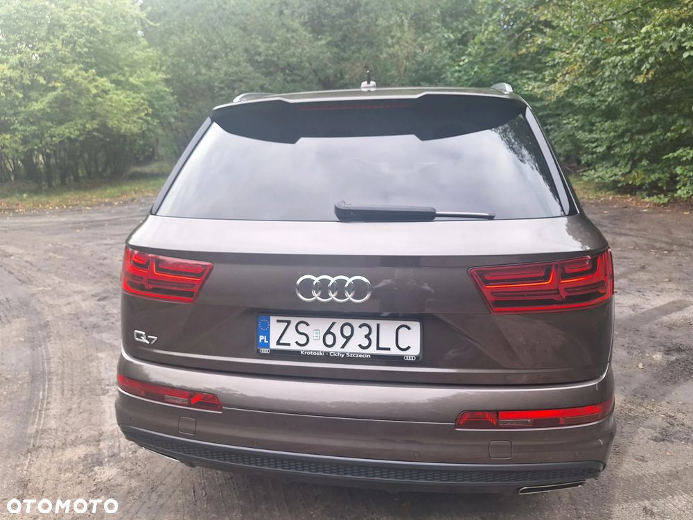 Audi Q7 - 6