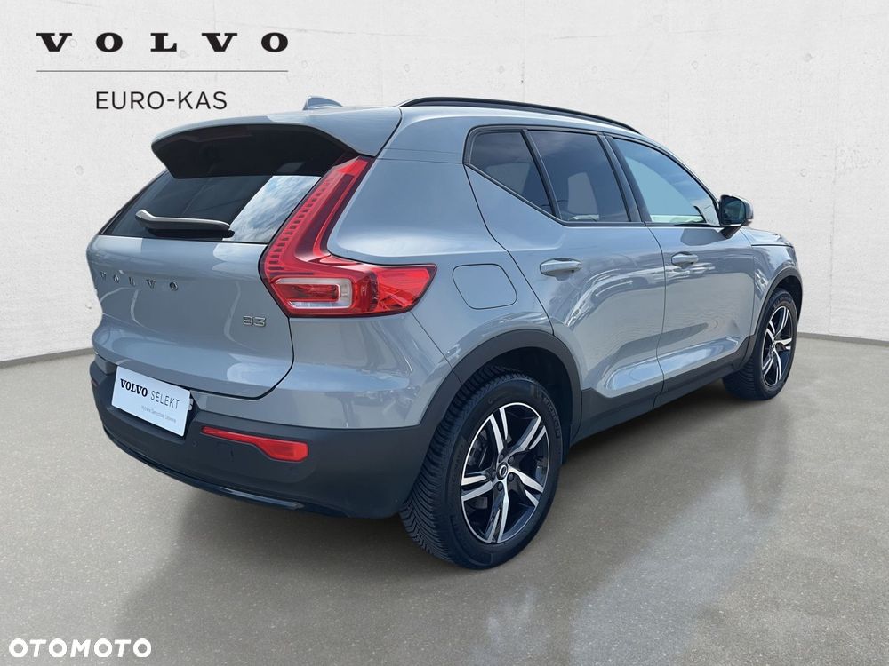 Volvo XC 40 - 6