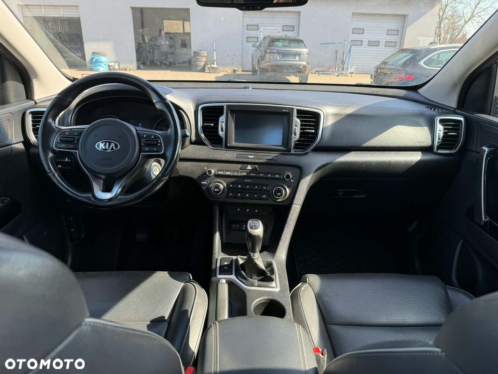 Kia Sportage 2,0 CRDI 2WD ISG Spirit - 12