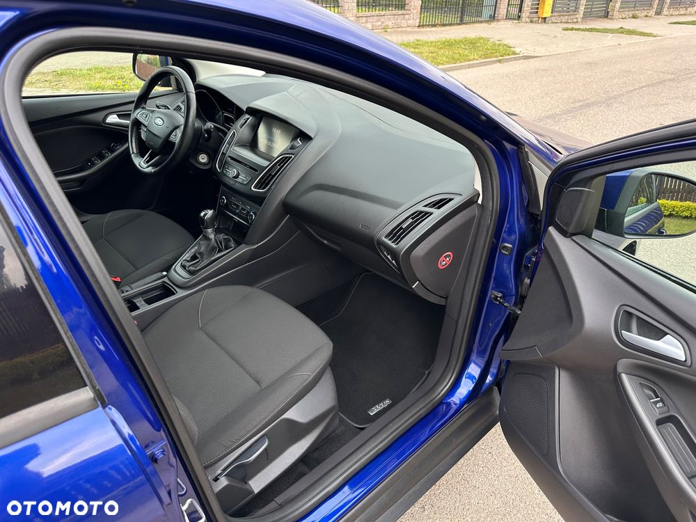 Ford Focus 1.0 EcoBoost Titanium - 15