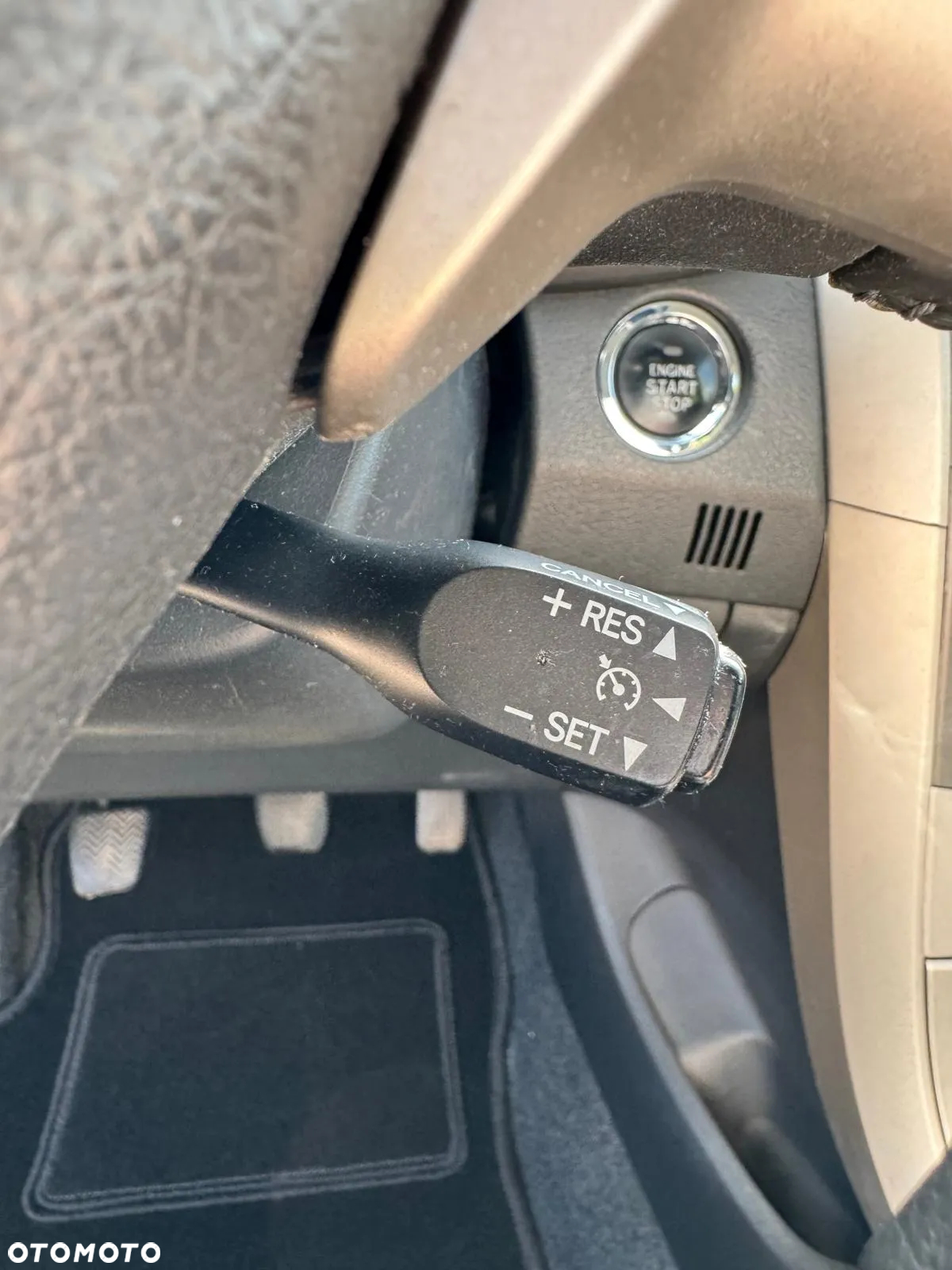 Toyota Corolla - 11