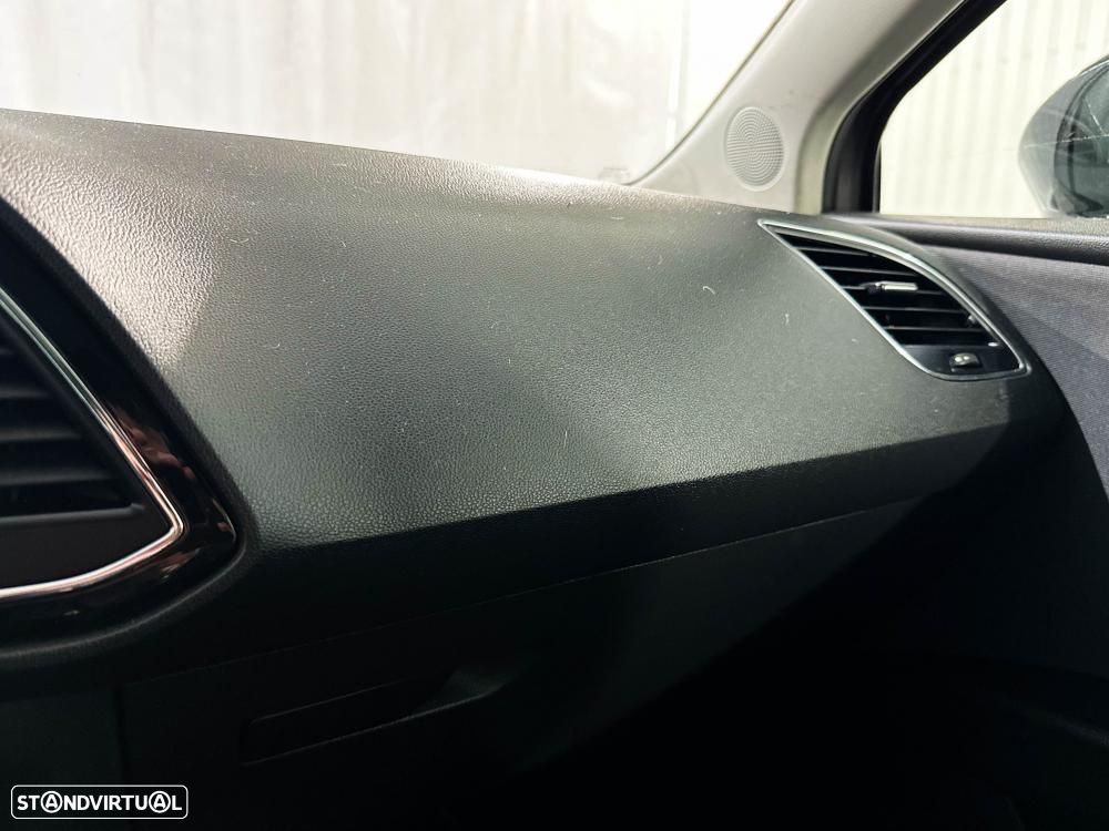 SEAT Leon ST 1.6 TDI Reference Ecomotive - 27