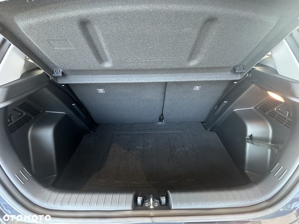 Hyundai i20 - 12