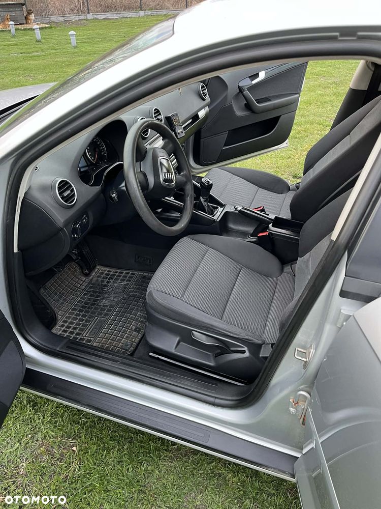 Audi A3 Sportback - 7