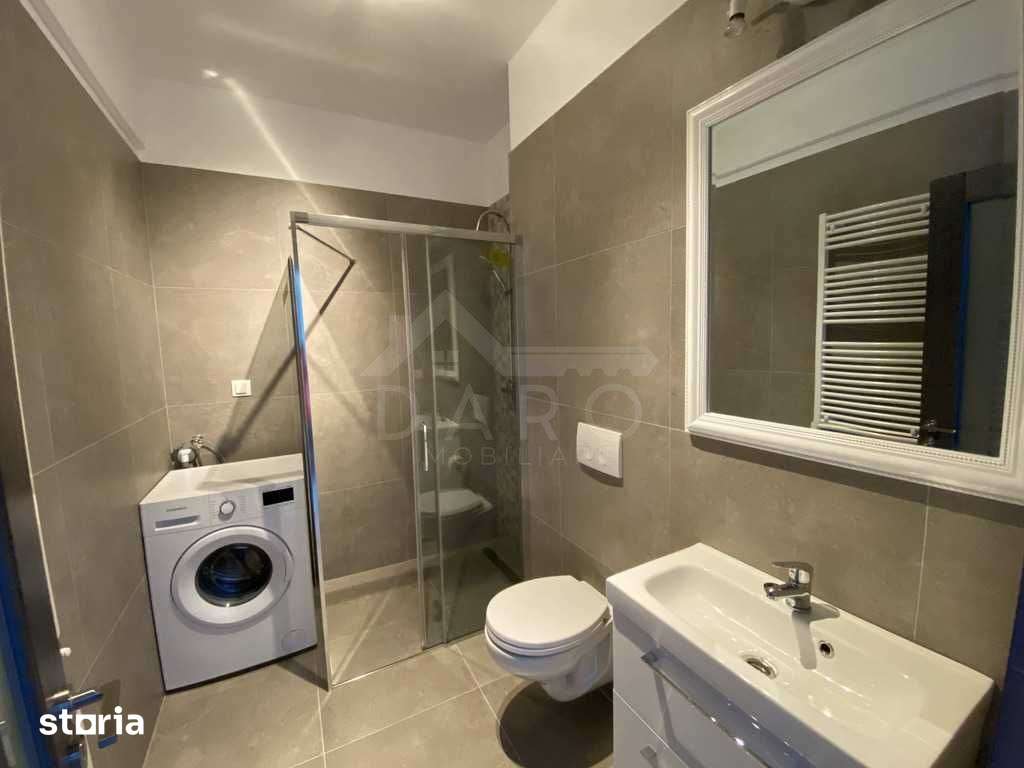 Inchiriez apartament modern 2 dormitoare+living, bloc nou centru — fotografia 3
