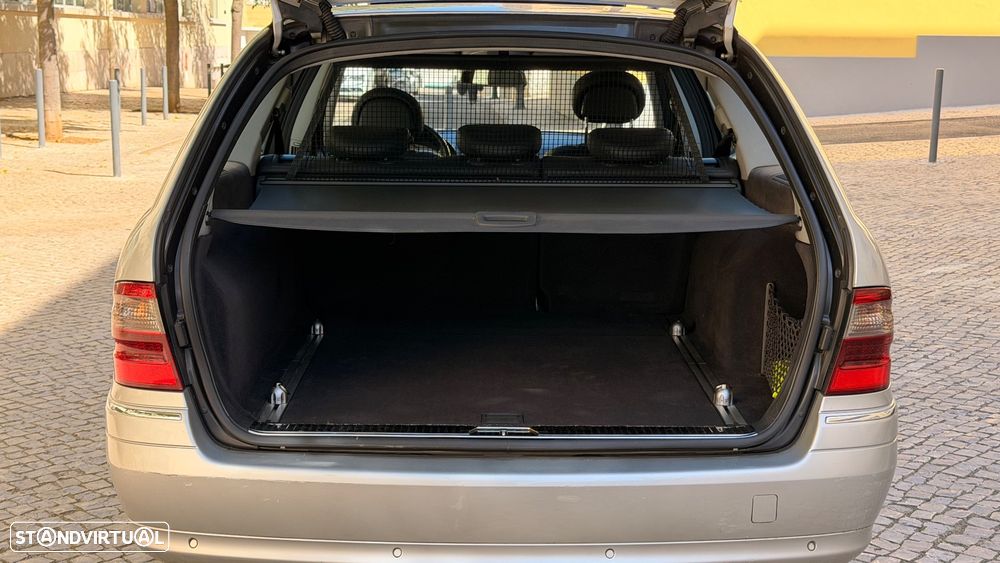 Mercedes-Benz E 270 - 34