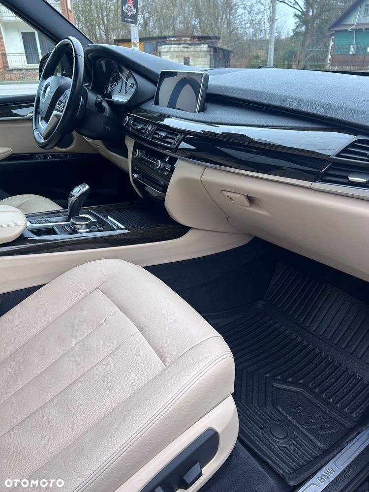 BMW X5 3.5i xDrive - 19