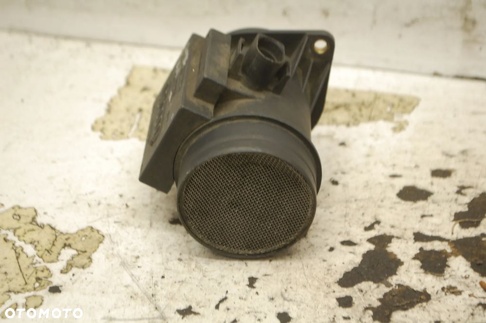 PRZEPŁYWOMIERZ 074906461 71822101 1.9 TDI AUDI A3 8L 80 B4 - 1