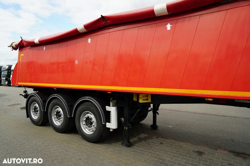 Altul BASCUNĂ 25 m3 / ALUMINIU / AXĂ RIDICATĂ / 5.100 KG / - 10