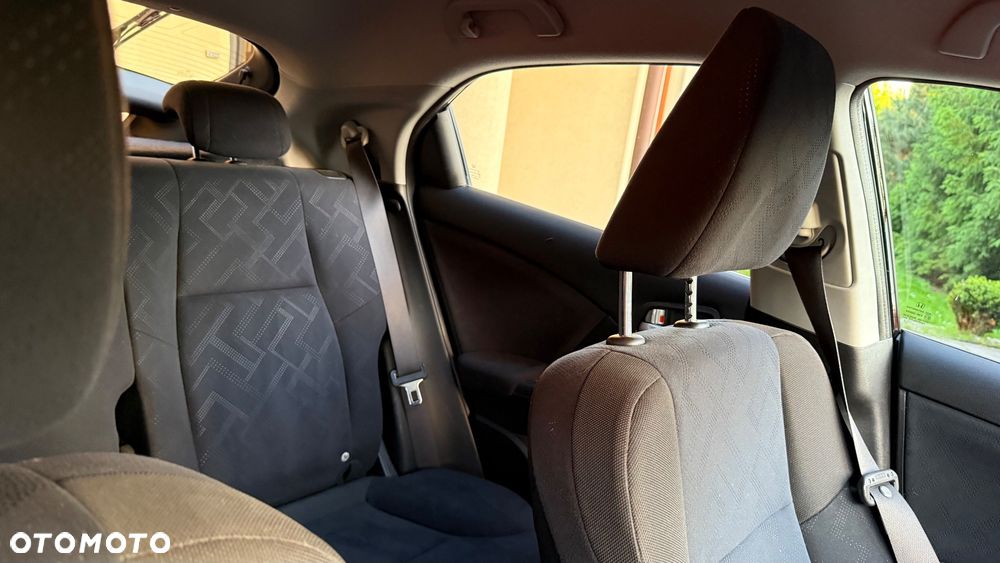 Honda Civic 1.8 Comfort - 38