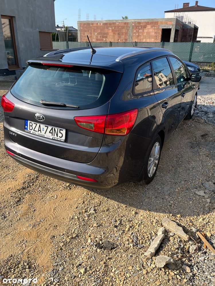 Kia Ceed 1.4 Business Line - 13