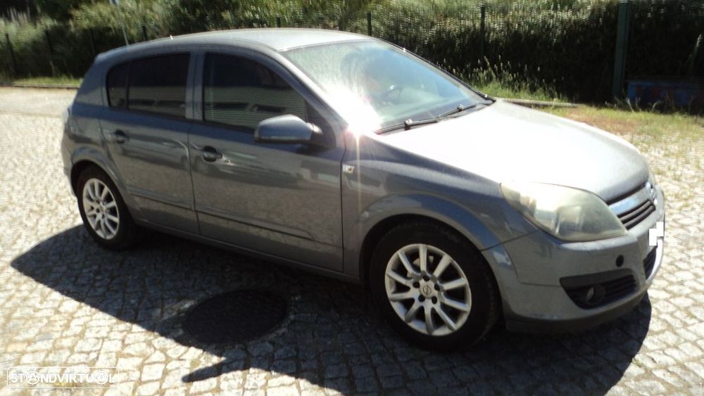 Opel Astra H 1.7CDTi 100cv 5P 2006 - Para Peças - 3