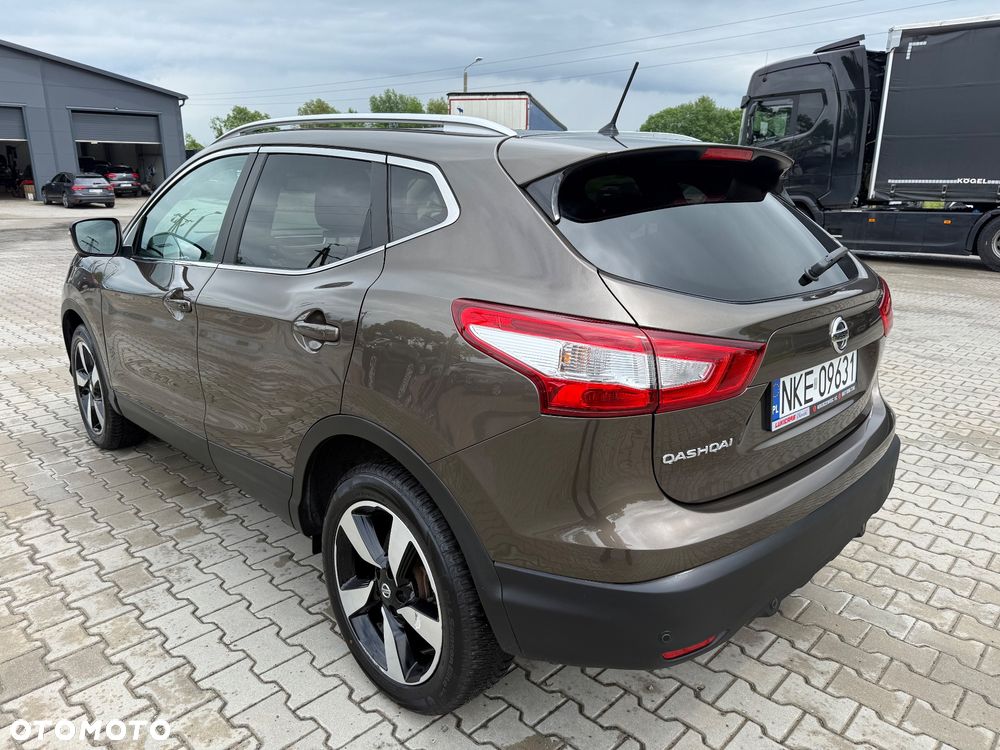 Nissan Qashqai 1.6 dCi Xtronic TEKNA+ - 7