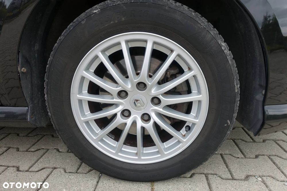 Renault Laguna 2.0 DCi Dynamique - 9