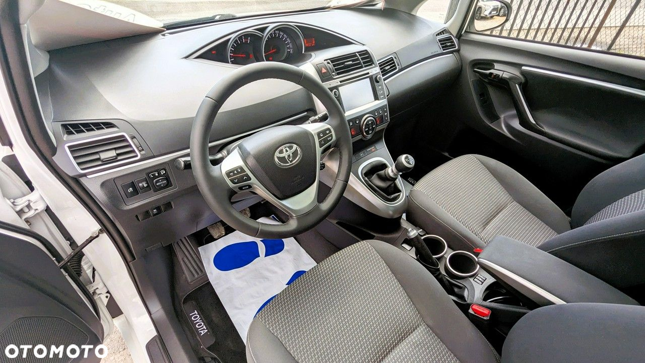Toyota Verso - 13