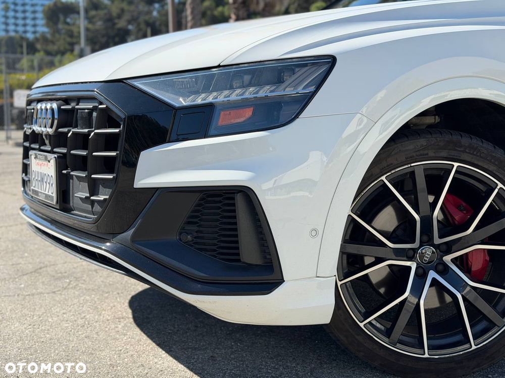 Audi Q8 55 TFSI mHEV Quattro Tiptronic - 3