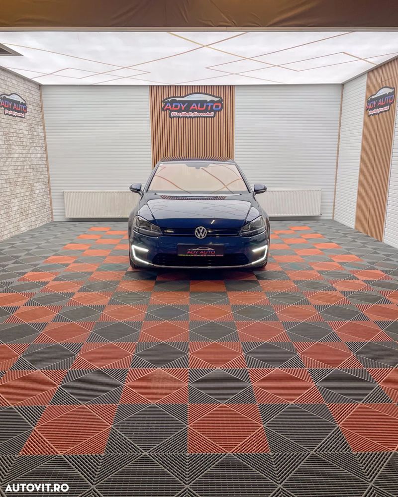 Volkswagen Golf e-Golf - 17