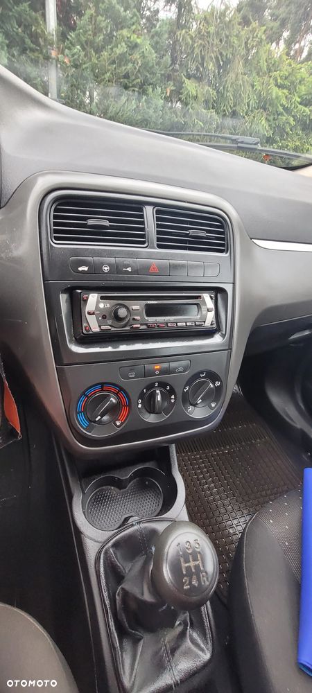 Fiat Grande Punto - 30
