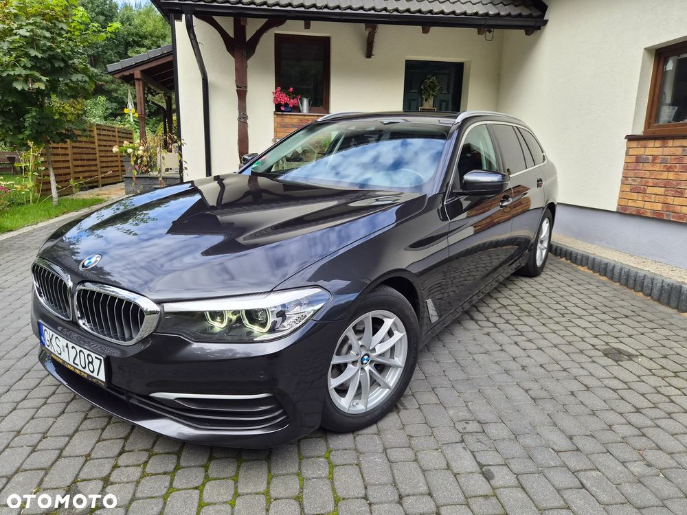 BMW Seria 5 530i Luxury Line - 4