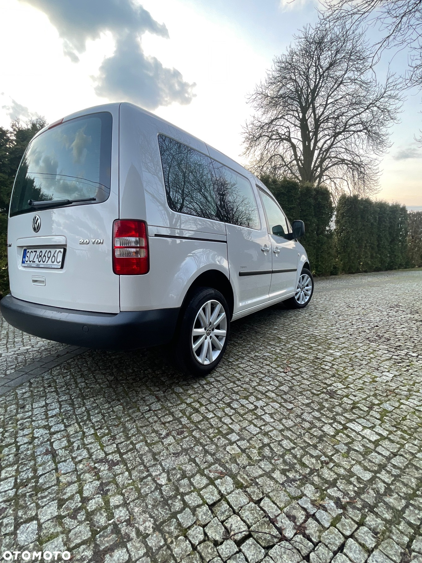 Volkswagen Caddy 2.0 TDI Highline - 13