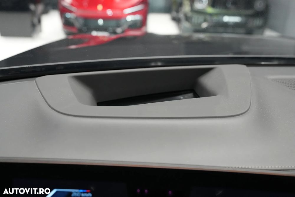 BMW X7 M60i xDrive AT MHEV - 25