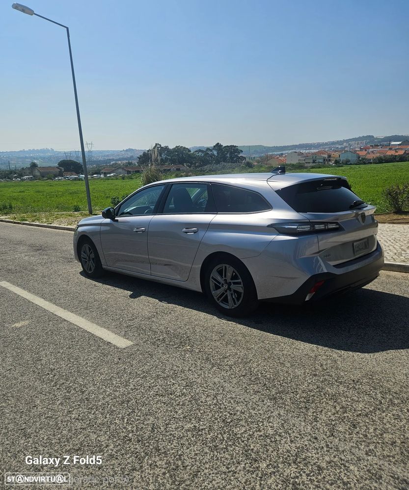 Peugeot 308 SW - 7