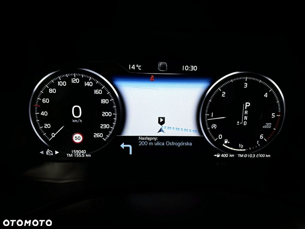 Volvo XC 60 - 30