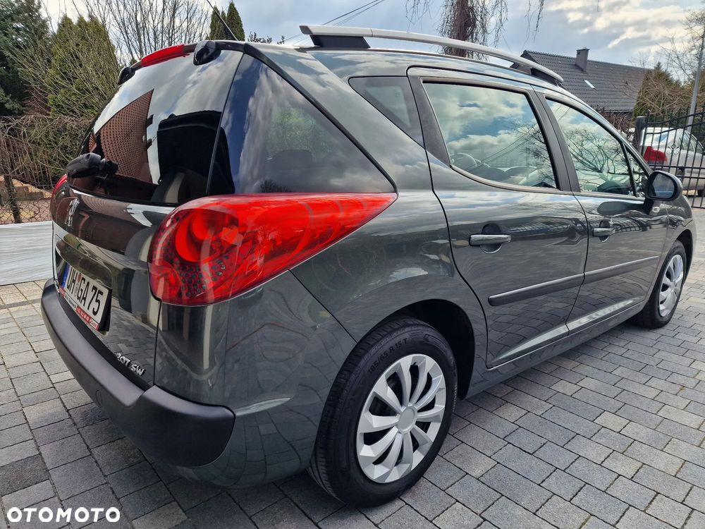 Peugeot 207 95 VTi Filou - 9