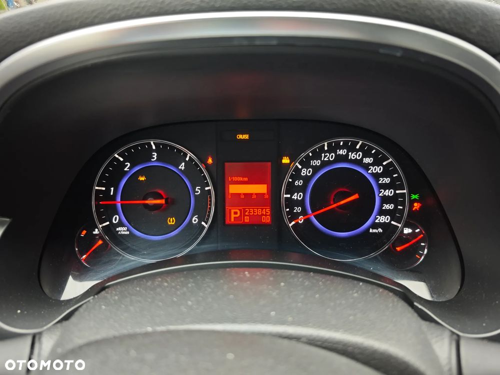 Infiniti FX FX30d S Premium - 11