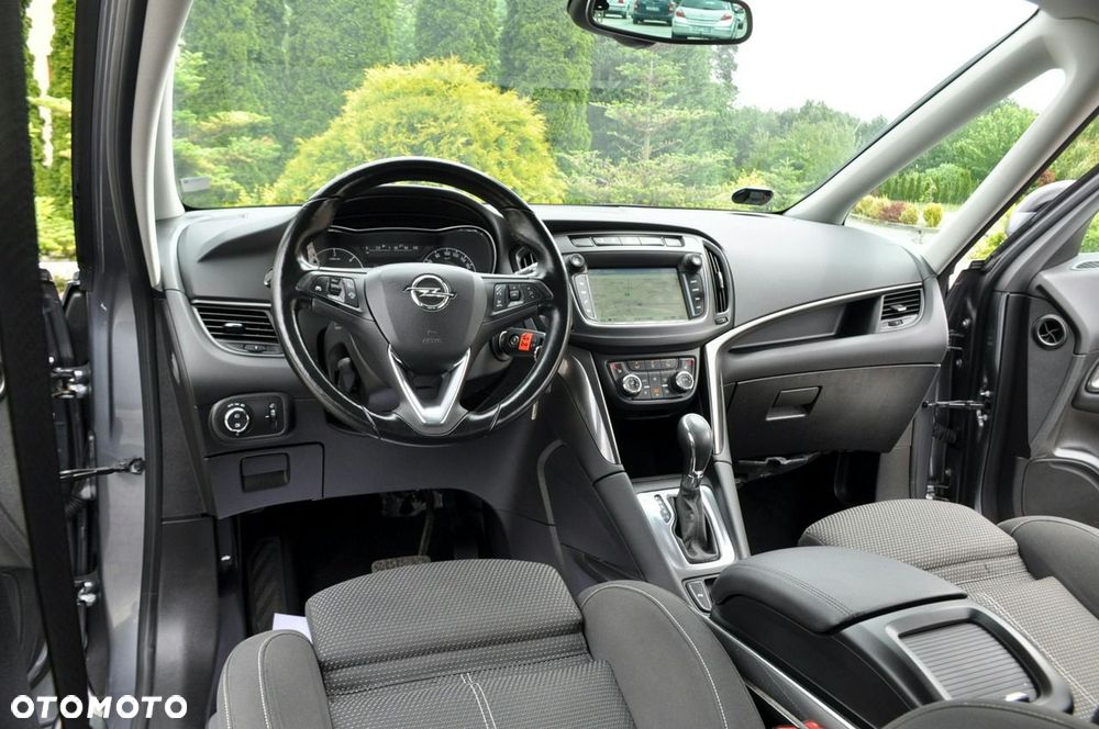 Opel Zafira - 29