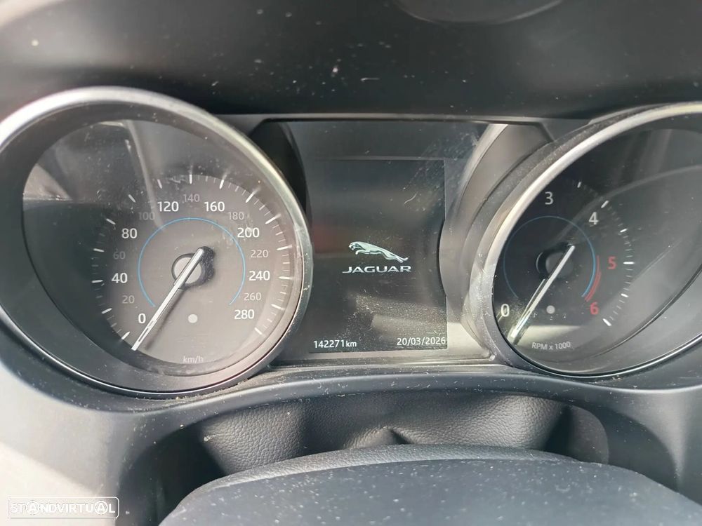 Jaguar F-Pace 2.0 i4D Prestige AWD - 23