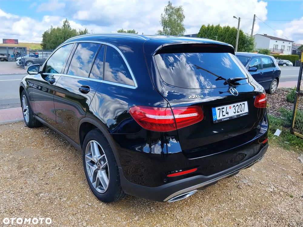 Mercedes-Benz GLC - 4