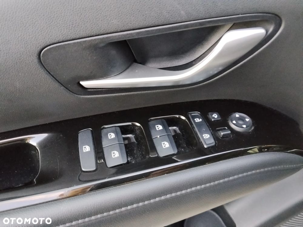 Hyundai Tucson 1.6 T-GDi HEV Platinum 2WD - 23