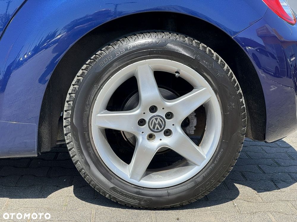 Volkswagen New Beetle 1.6 - 15