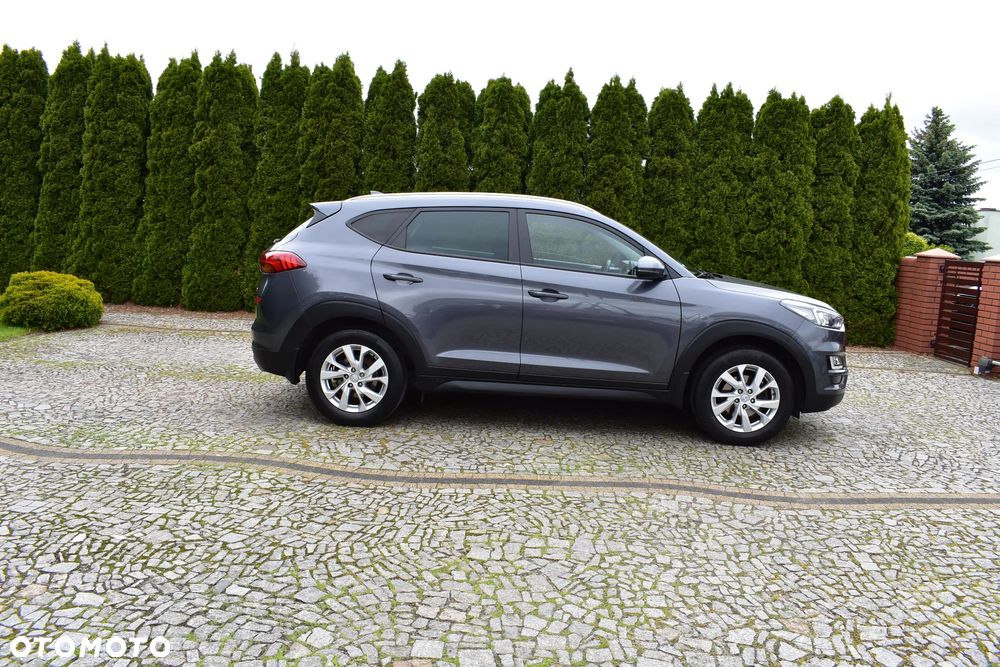 Hyundai Tucson 1.6 CRDi Comfort 2WD - 17