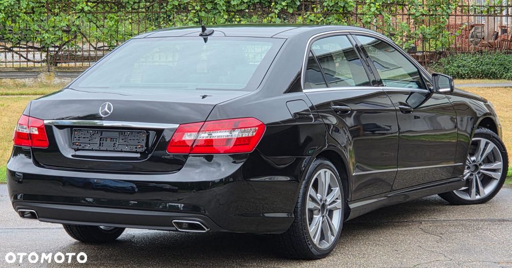 Mercedes-Benz Klasa E 350 CDI DPF BlueEFFICIENCY 7G-TRONIC Avantgarde - 7