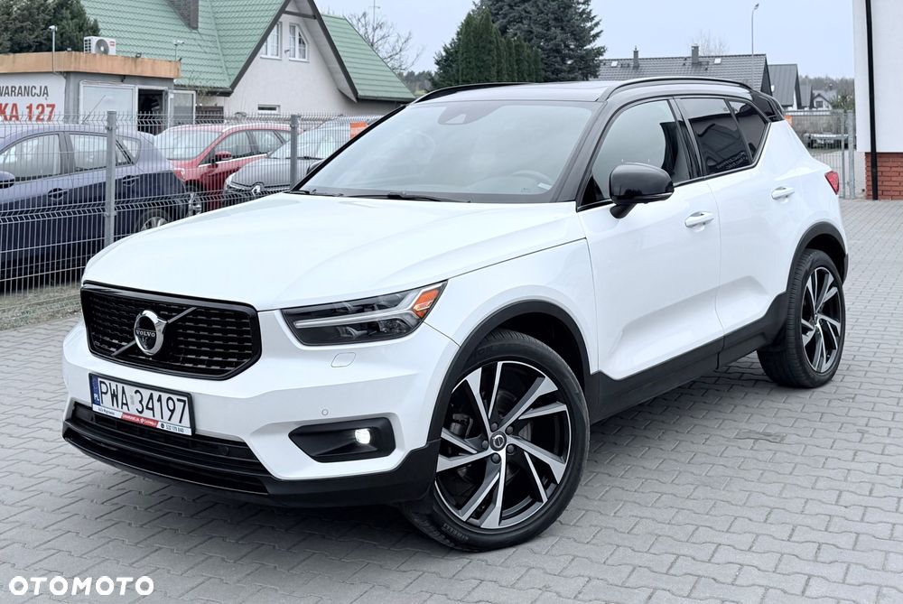 Volvo XC 40 - 33
