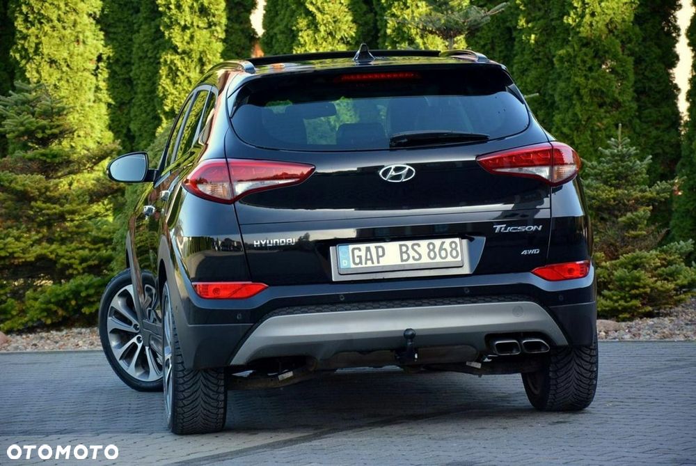 Hyundai Tucson 2.0 CRDI 4WD Automatik Premium - 6