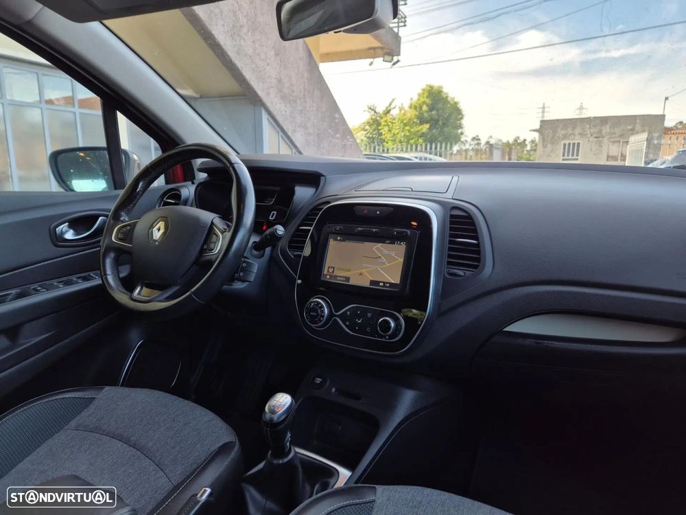 Renault Captur 0.9 TCE Exclusive - 19