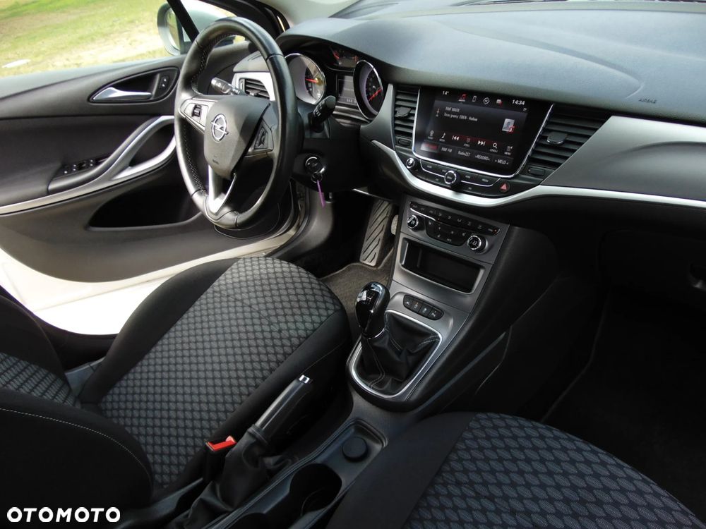Opel Astra 1.4 Turbo Active - 10