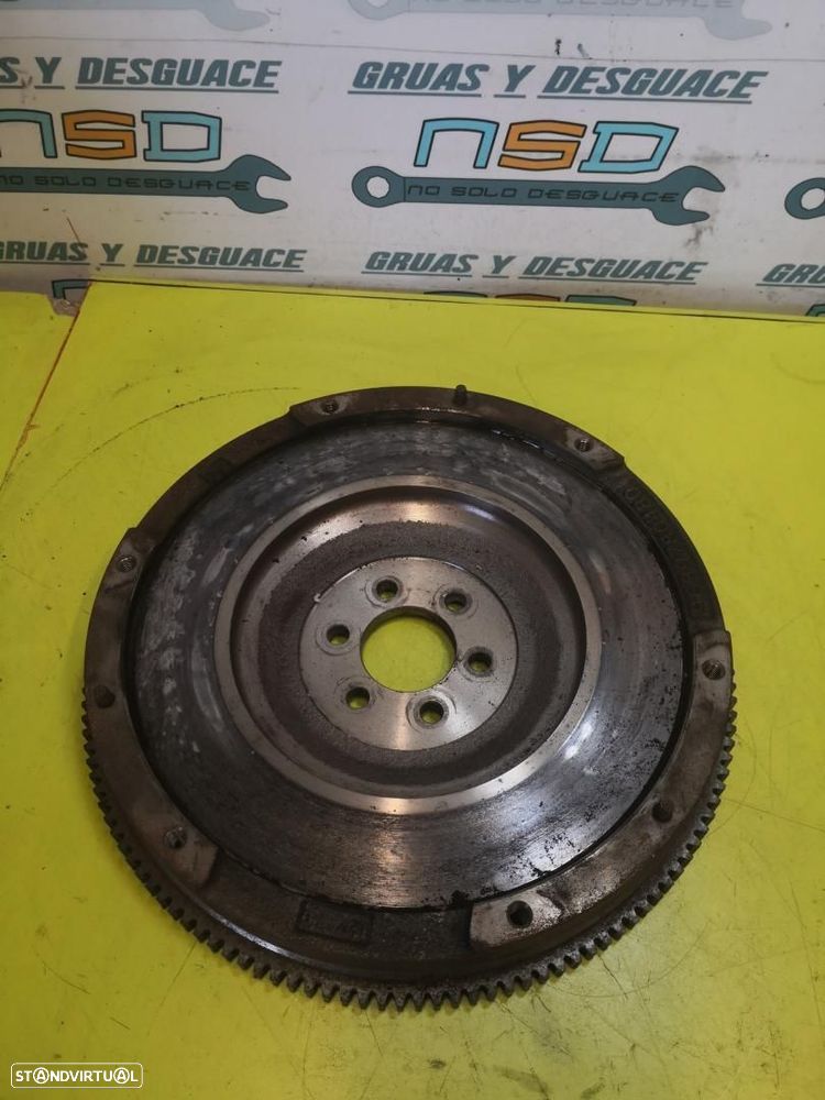 VOLANTE MOTOR CITROEN C4 PICASSO - 1