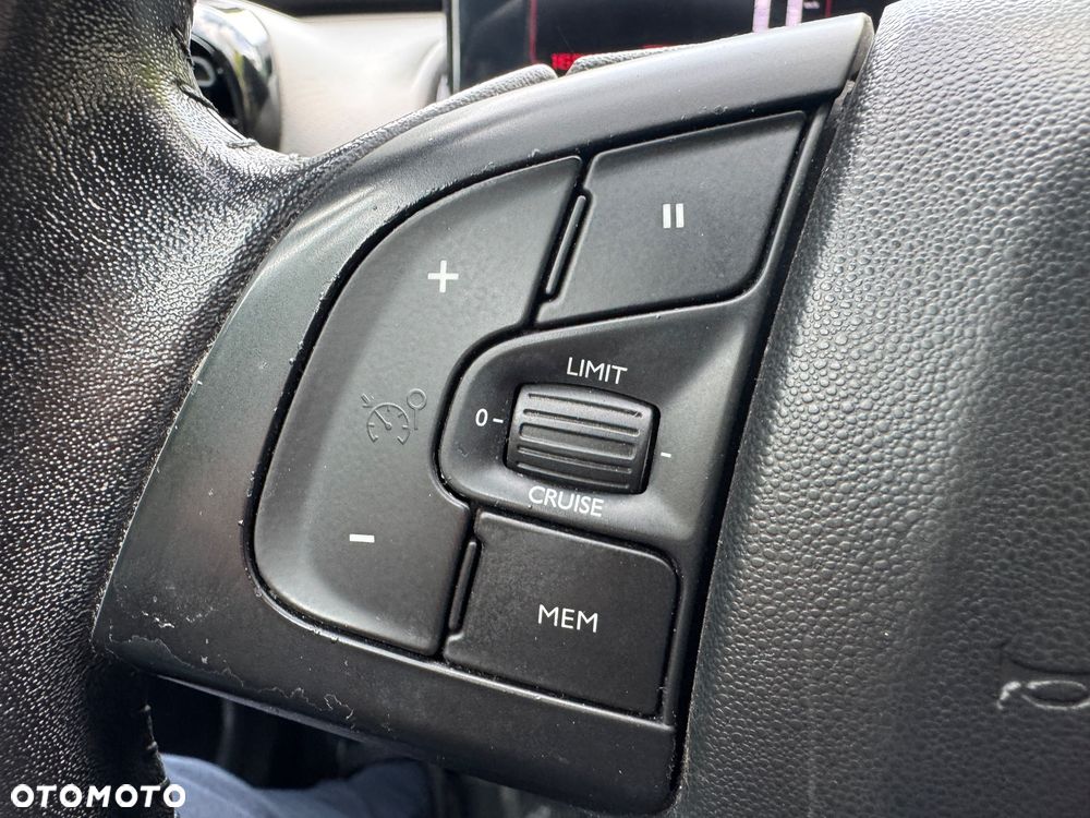Citroën C4 Cactus 1.6 Blue HDi Shine - 16