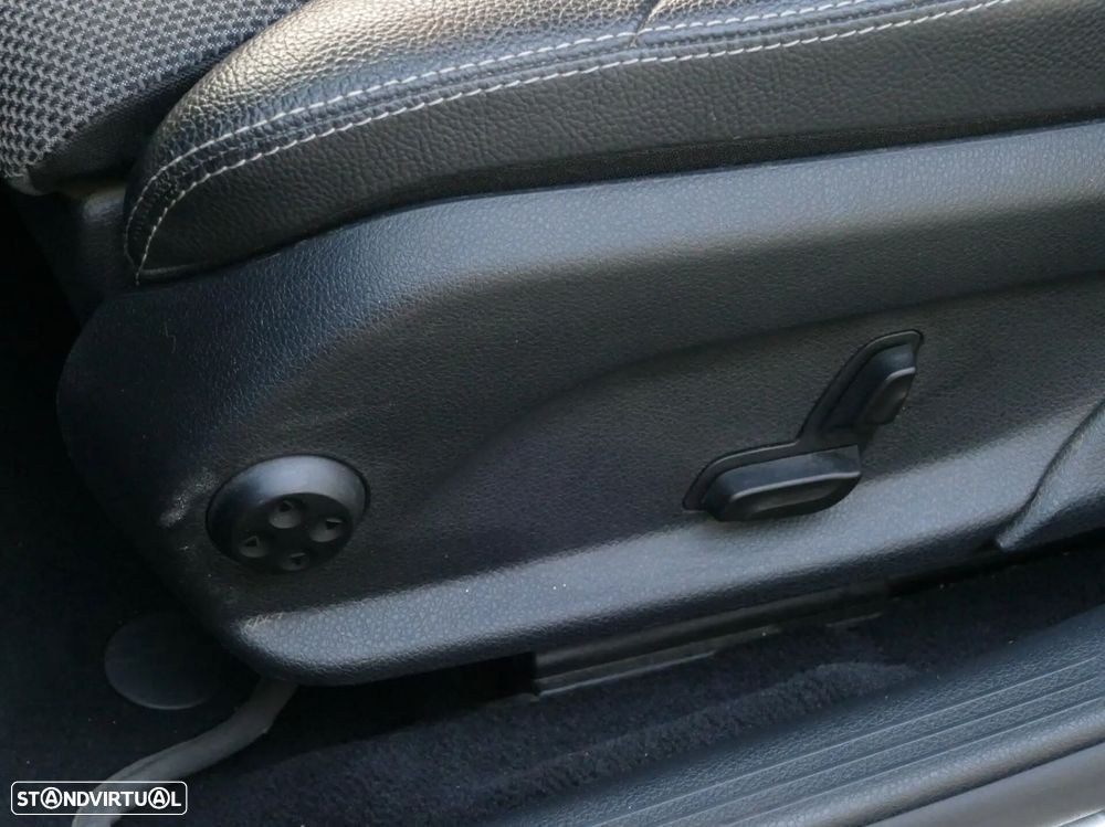 Mercedes-Benz C 200 BlueTEC Avantgarde - 28