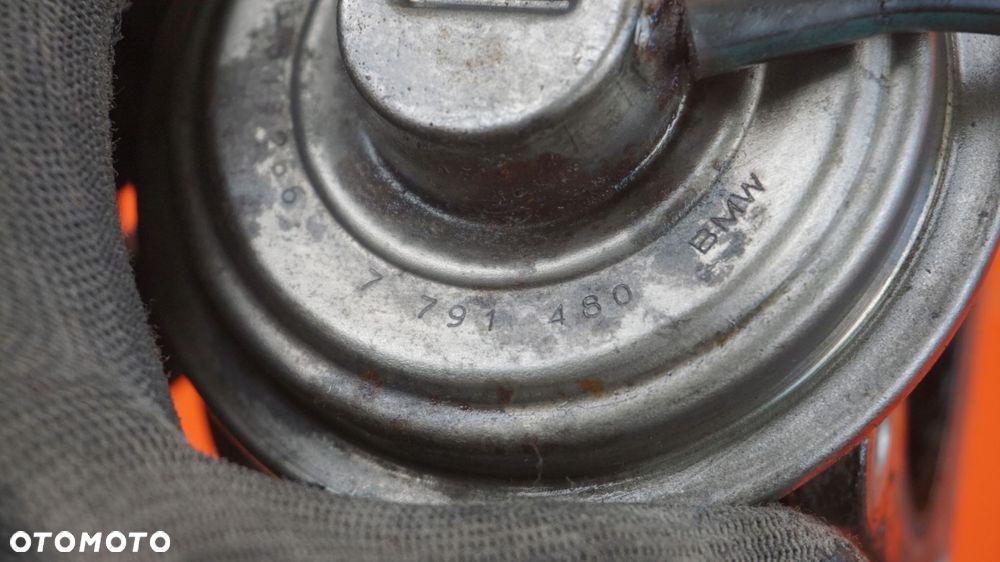 BMW E60 3.0 D 07r 272KM 306D4 zawor EGR 7791480 - 5