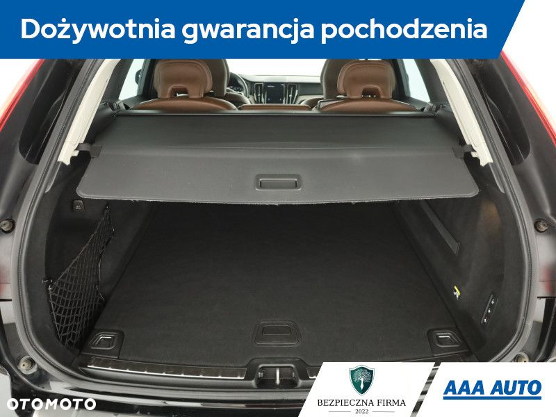 Volvo XC 60 - 11