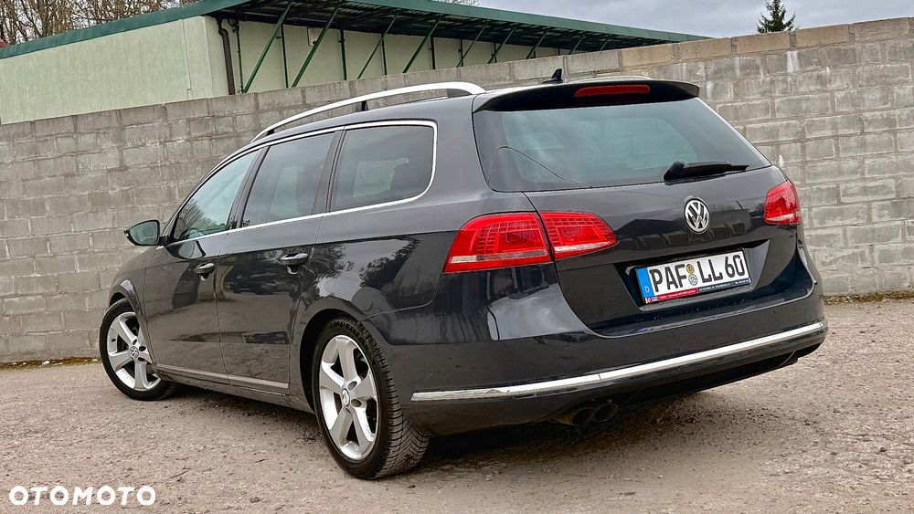 Volkswagen Passat 2.0 TDI BlueMotion Technology Highline - 12