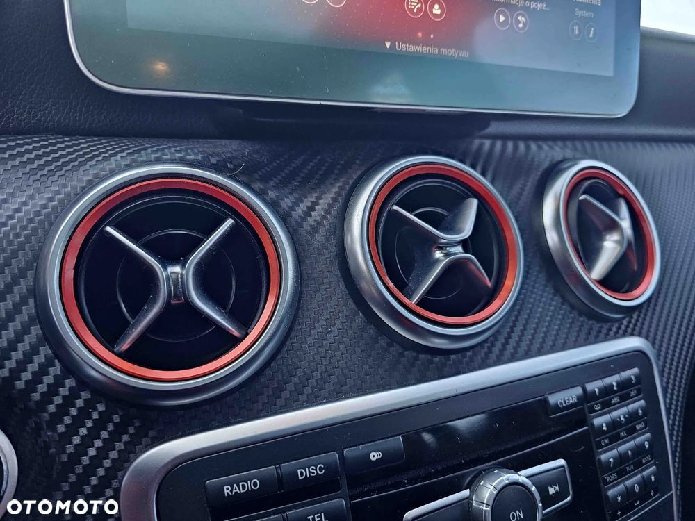 Mercedes-Benz Klasa A 250 4Matic 7G-DCT AMG Line - 26