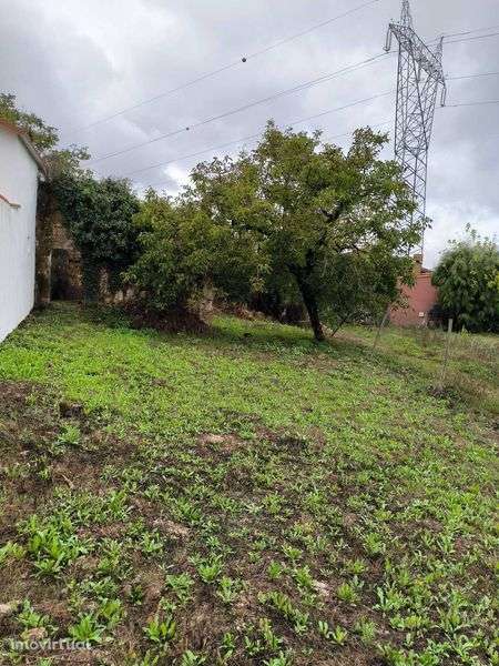 Terreno urbano edificiado. - Grande imagem: 2/5