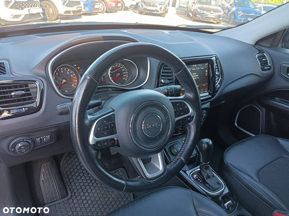 Jeep Compass - 15